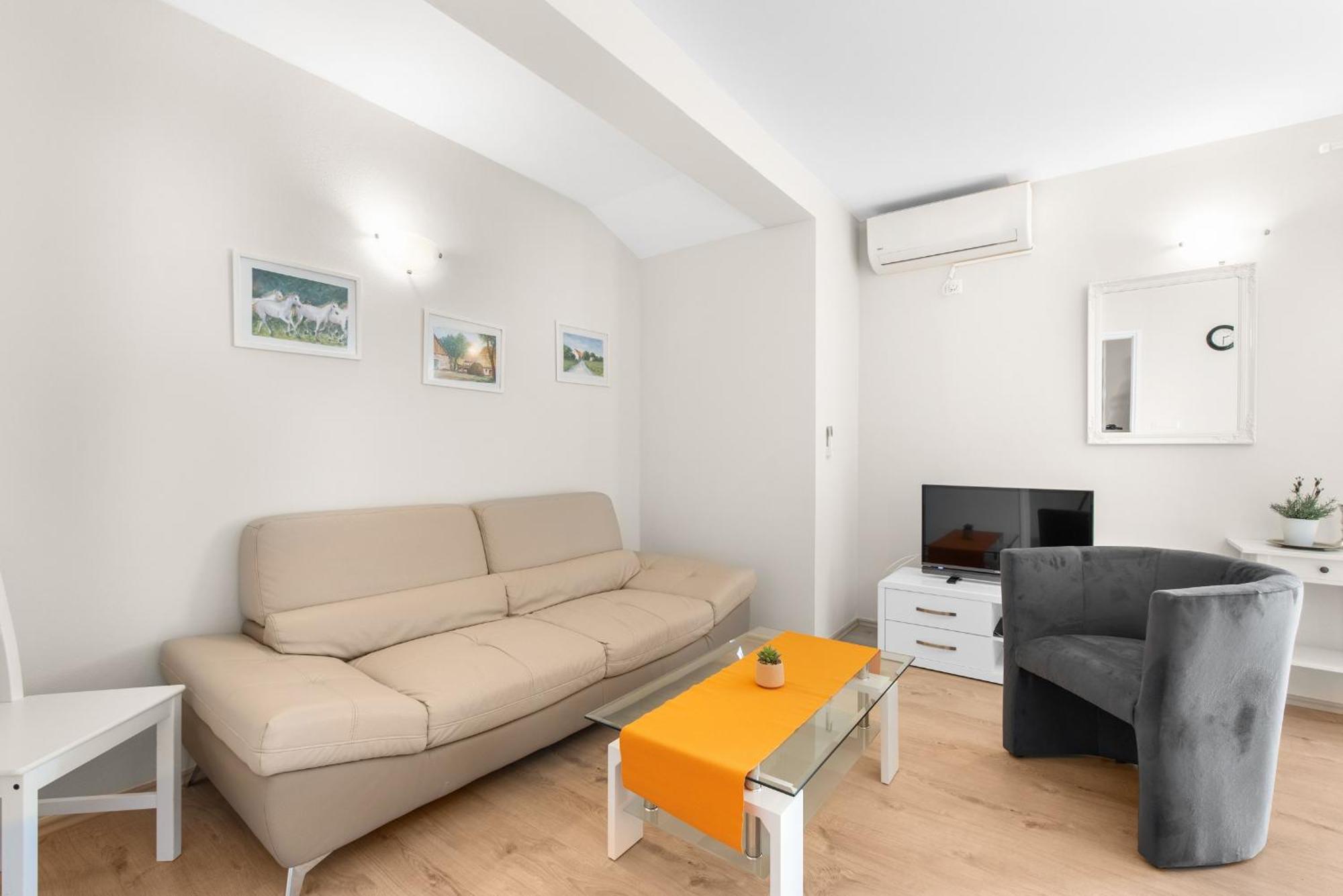 Villa Hope Apartments Poreč Extérieur photo