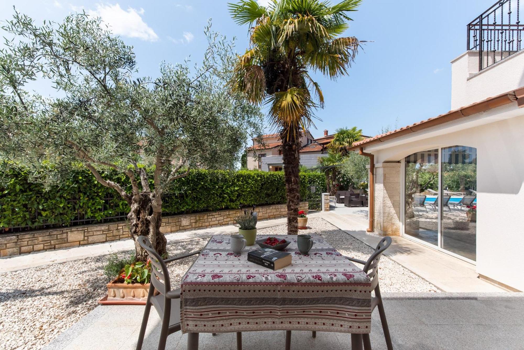Villa Hope Apartments Poreč Extérieur photo